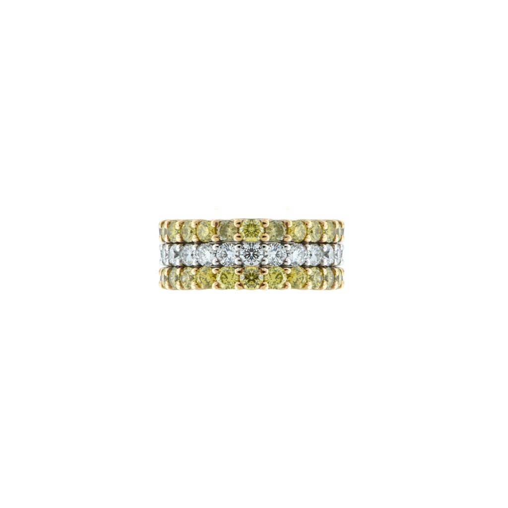 Goharbin bi color diamond ring