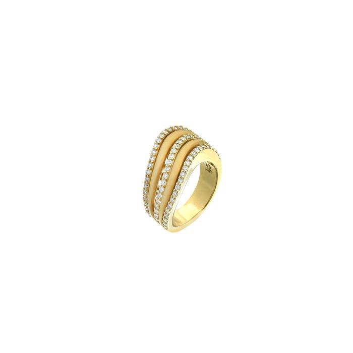 Goharbin Diamond ring with river design3