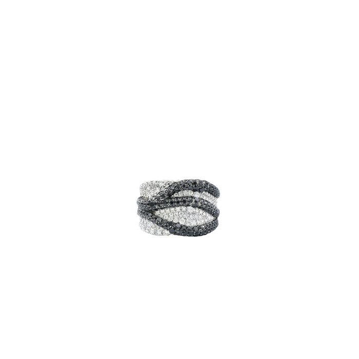 Classic Black & White Diamond Ring