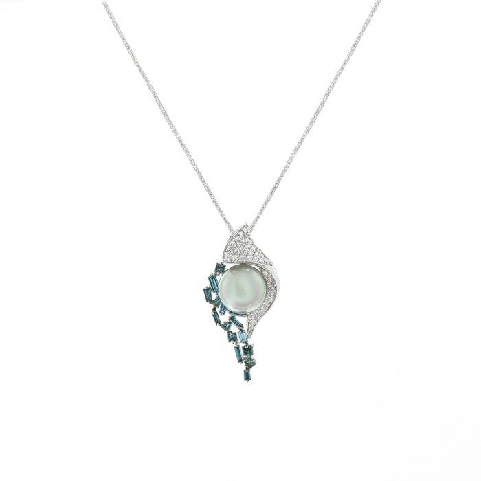 Pearl Blue Diamond Pendant